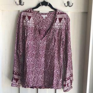 EUC Billabong long sleeve blouse